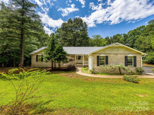 4 LEIBESTRAUM DR, HORSE SHOE, NC 28742 - Image 1