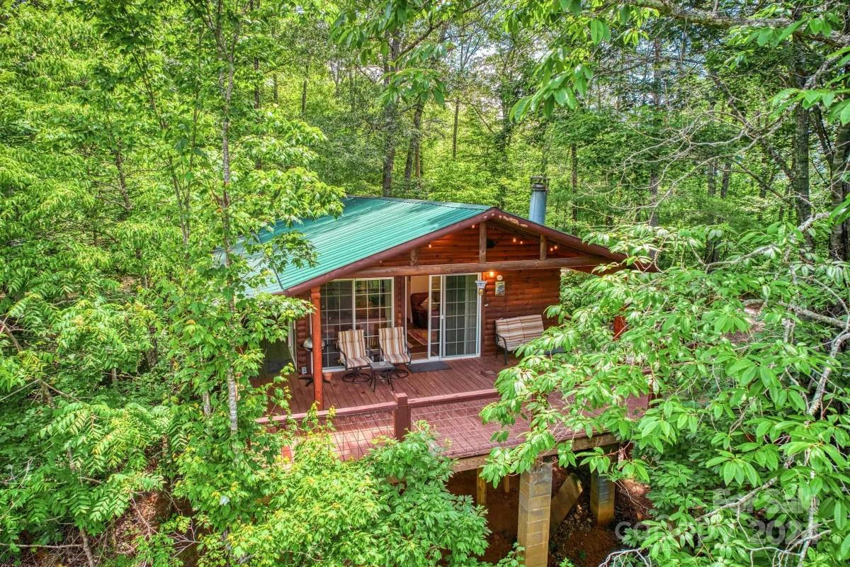 255 POINTE OVERLOOK RD # 5, BRYSON CITY, NC 28713, photo 1 of 32