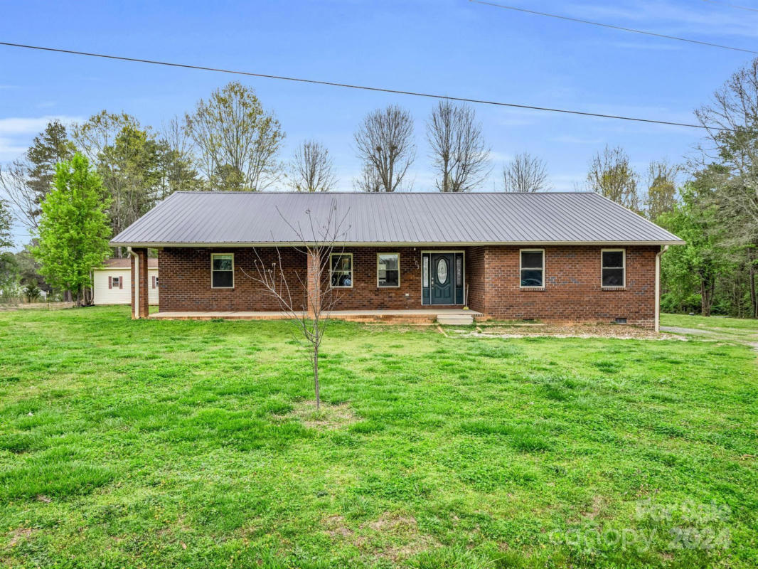 103 ROSS RD, SHELBY, NC 28150, photo 1 of 35