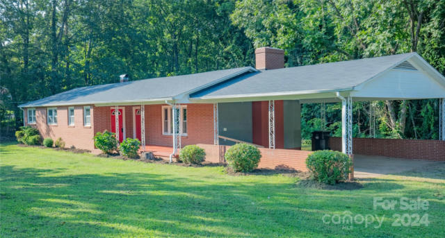 6939 KNOB AVE, CONNELLY SPRINGS, NC 28612 - Image 1