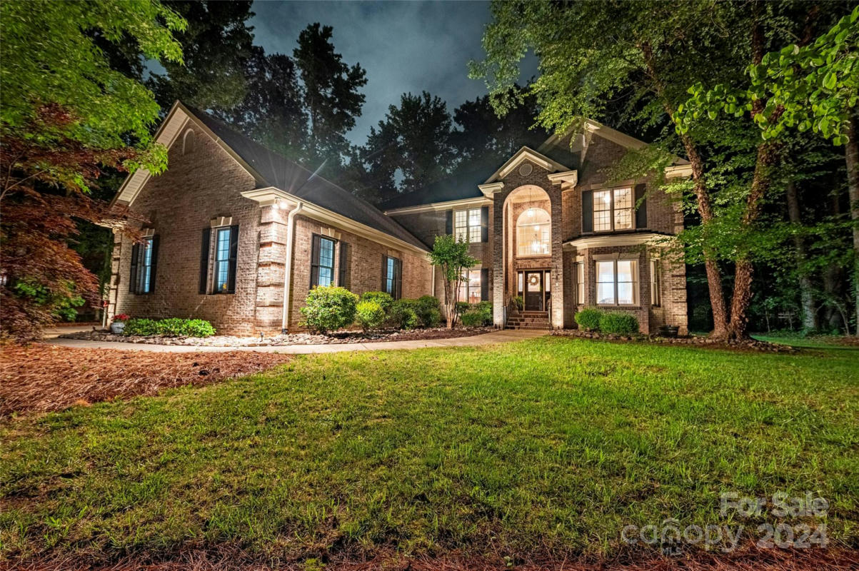 203 KELLY CT # 21, FORT MILL, SC 29715, photo 1 of 34
