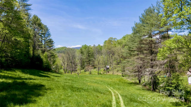 94 BURLESON RD, BAKERSVILLE, NC 28705, photo 2 of 22