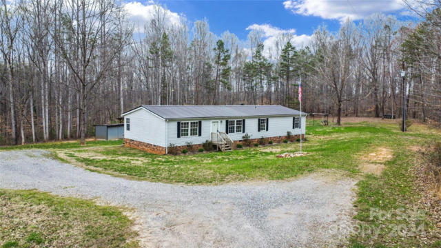 719 PERRY RD, TROUTMAN, NC 28166, photo 3 of 42