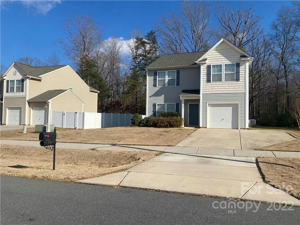 527 SMOKEHOUSE LN, ALBEMARLE, NC 28001, photo 1 of 24