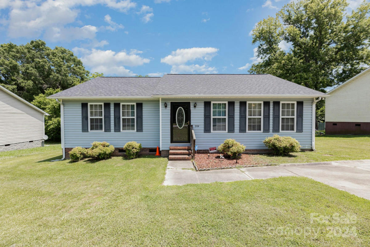 904 2ND ST, SPENCER, NC 28159, photo 1 of 23
