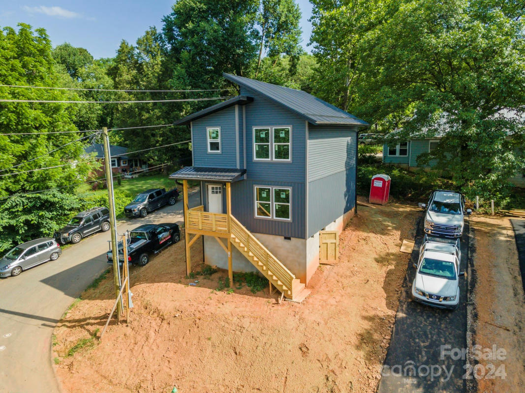 19 ALTA AVE, ASHEVILLE, NC 28803, photo 1 of 29