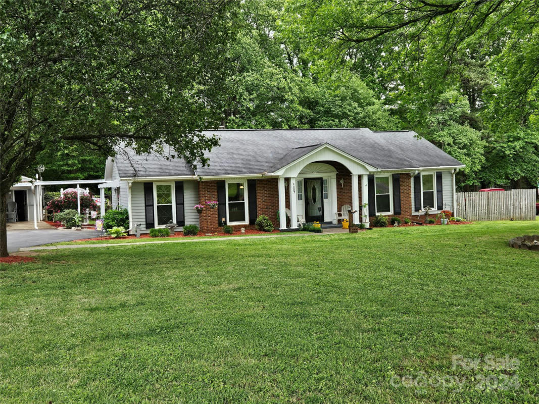 1307 SOUTH POINT RD, BELMONT, NC 28012, photo 1 of 37