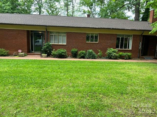 731 N OAKWOOD DR, STATESVILLE, NC 28677, photo 1 of 25
