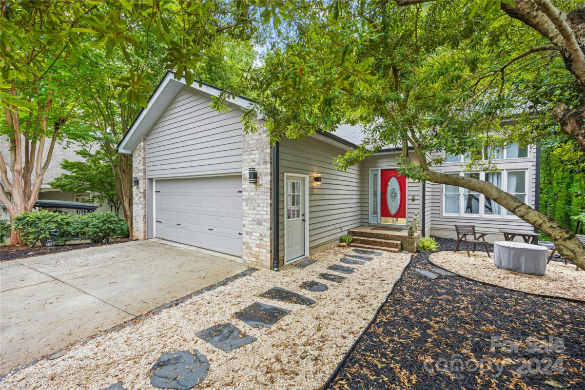 11 SHIPMASTER CT, CLOVER, SC 29710, photo 1 of 35