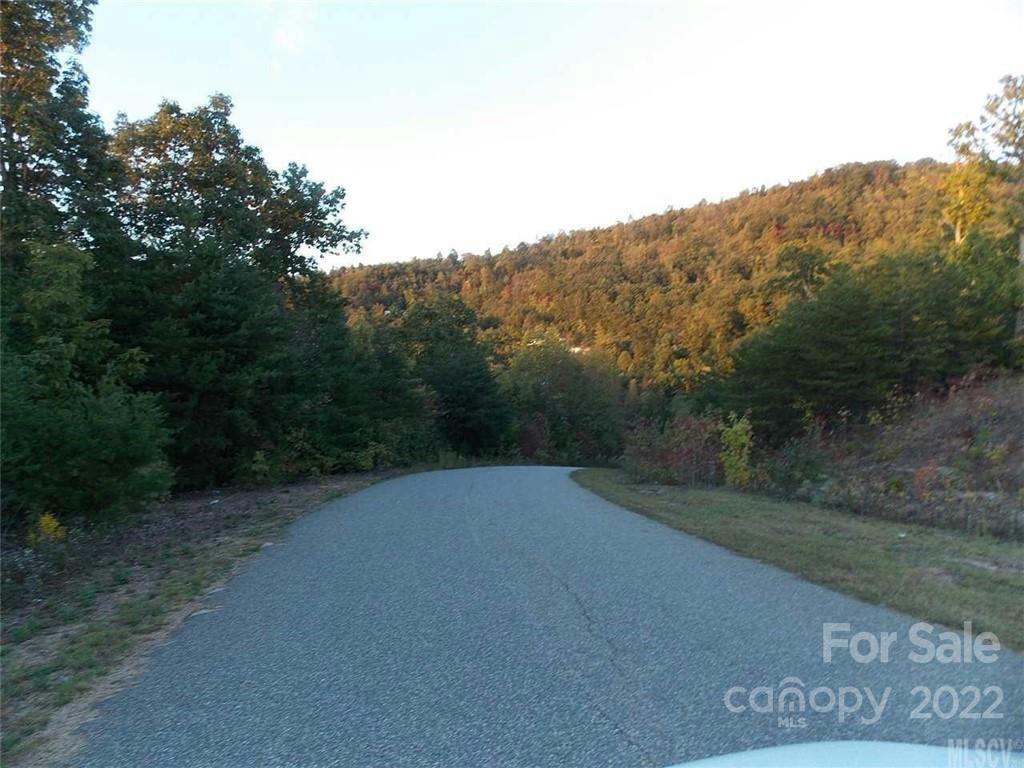 2476 LICK MOUNTAIN DR, HUDSON, NC 28638, photo 1