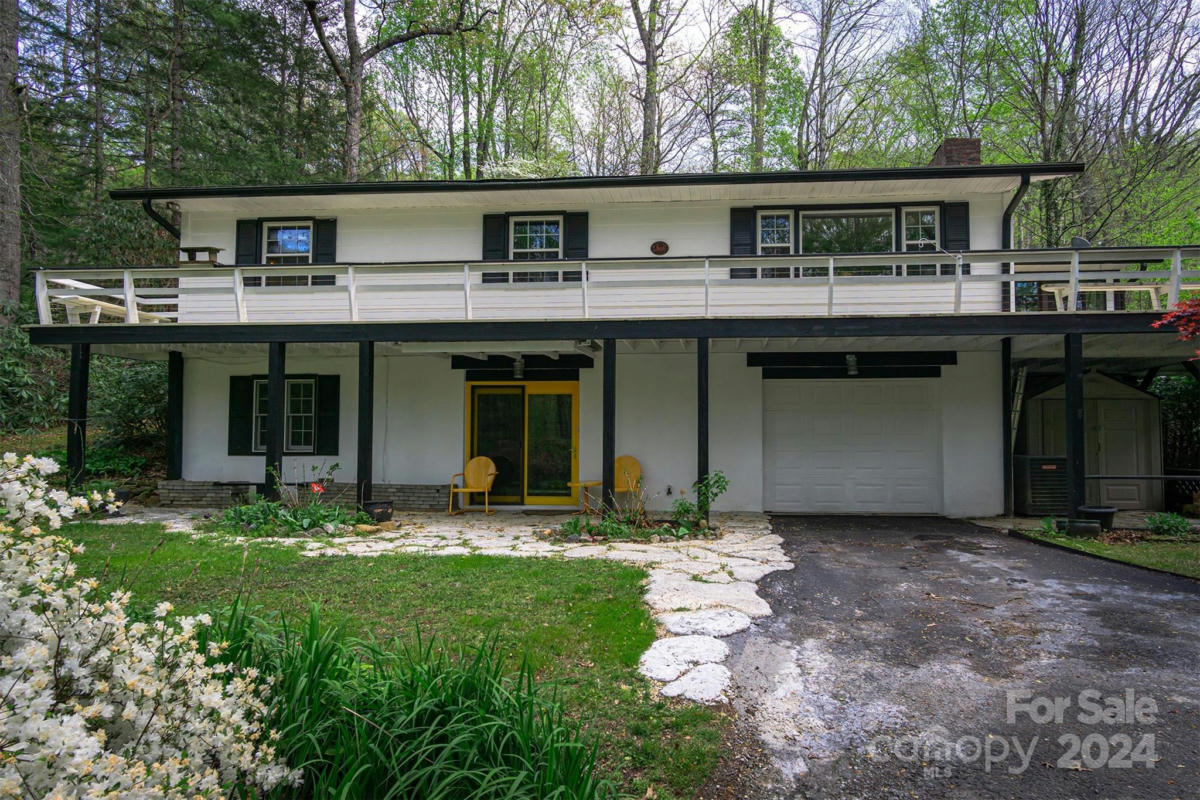 440 BEVERLY RD, BLACK MOUNTAIN, NC 28711, photo 1 of 42