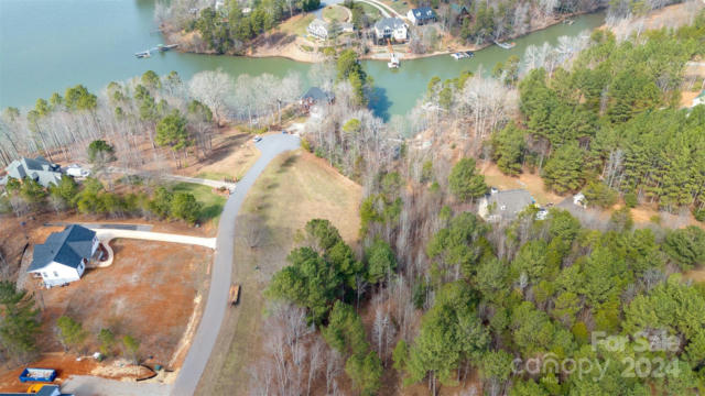 274 RIVERCLIFF DR, STONY POINT, NC 28678, photo 3 of 10