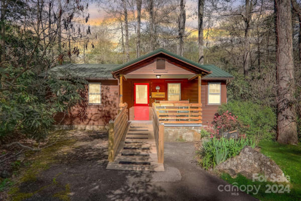 290 TWINBROOK LN, MAGGIE VALLEY, NC 28751, photo 4 of 48