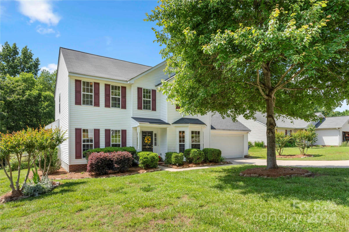 179 BRADFORD GLYN DR, MOORESVILLE, NC 28115, photo 1 of 42