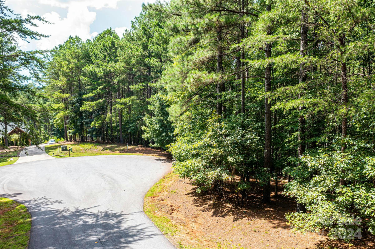 2062 DOCKSIDE PL # 304, CONNELLY SPRINGS, NC 28612, photo 1 of 13