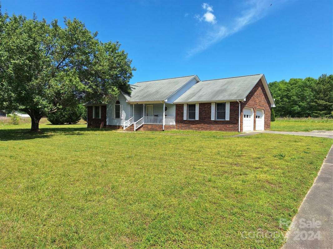 15402 LUCIA RIVERBEND HWY, STANLEY, NC 28164, photo 1 of 9