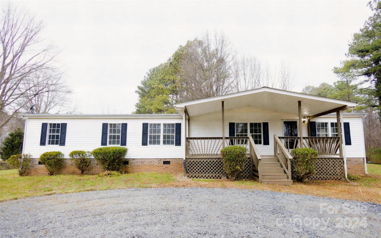 122 WOODBERRY DR, CHERRYVILLE, NC 28021, photo 1 of 29