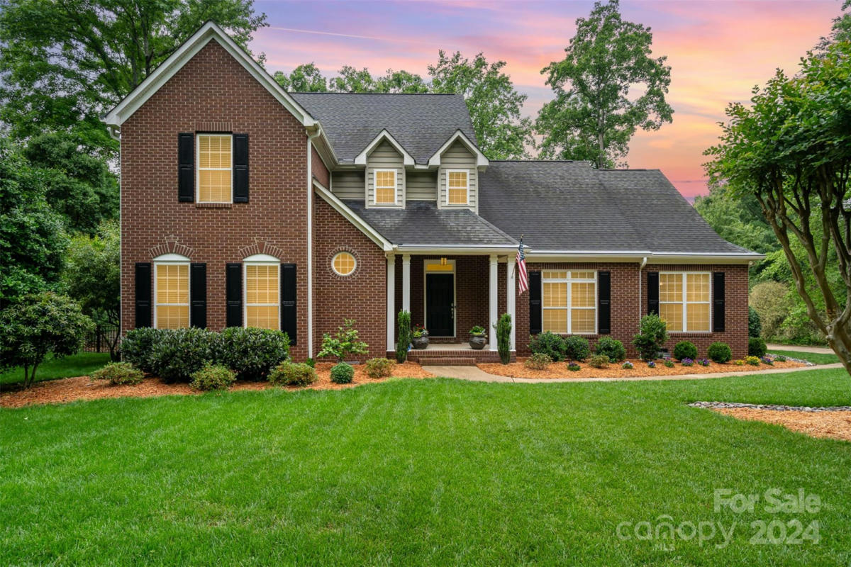 202 KELLY CT, FORT MILL, SC 29715, photo 1 of 39