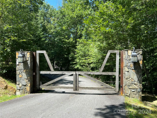 17 HARLEYS COVE ROAD # 17, WAYNESVILLE, NC 28785, photo 2 of 12