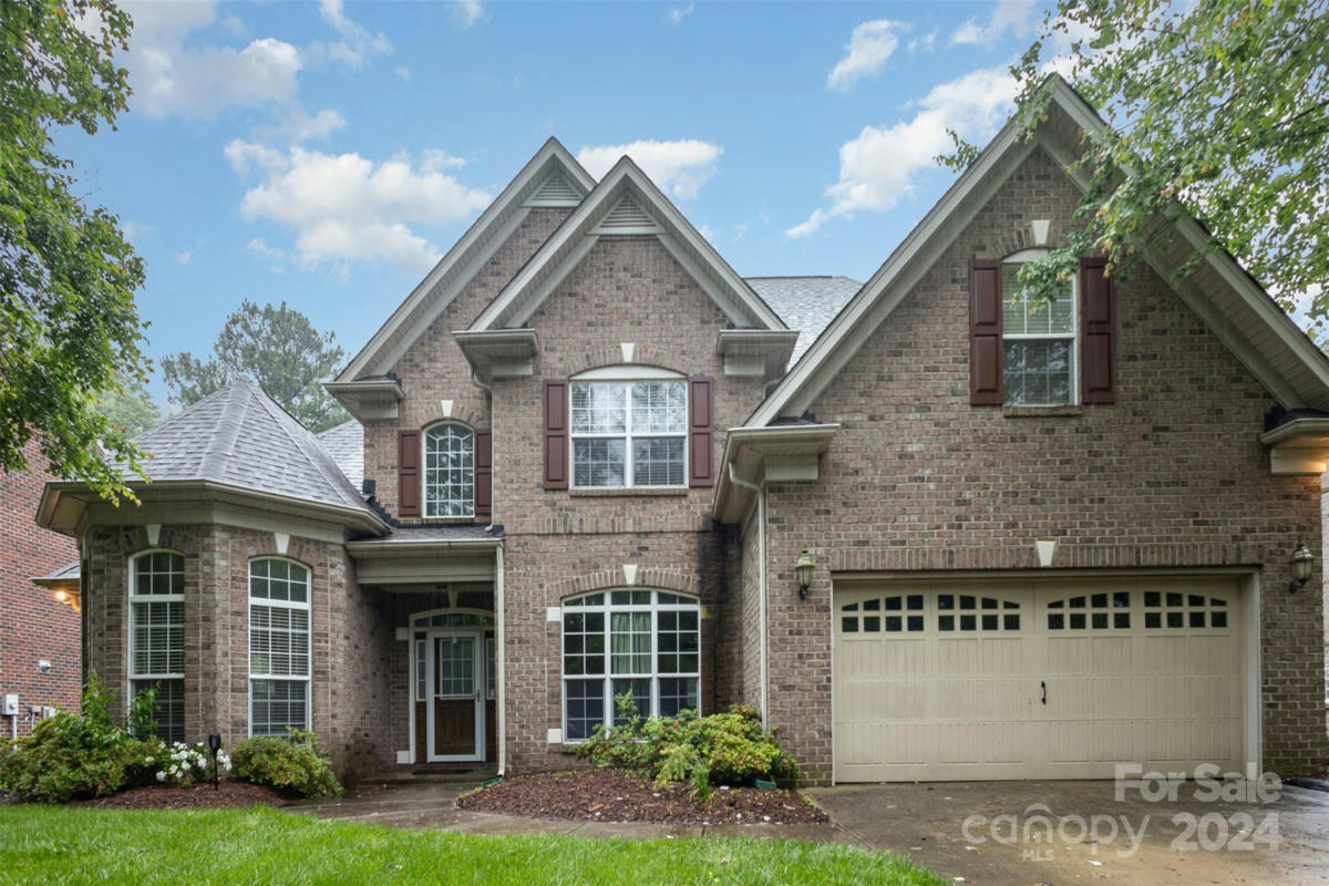 1007 WADSWORTH LN, INDIAN TRAIL, NC 28079, photo 1 of 25