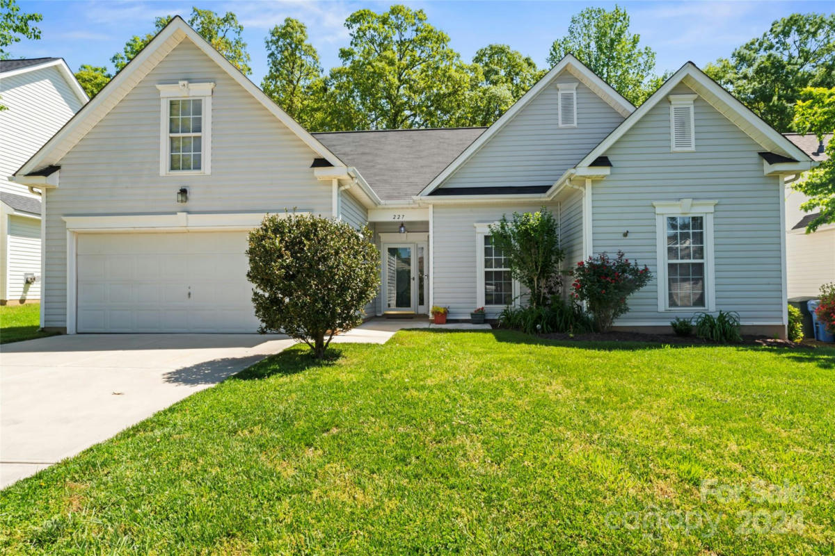 227 SWEET MARTHA DR, MOORESVILLE, NC 28115, photo 1 of 40