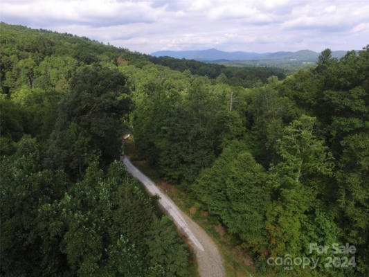 625 POND RD, SPRUCE PINE, NC 28777 - Image 1