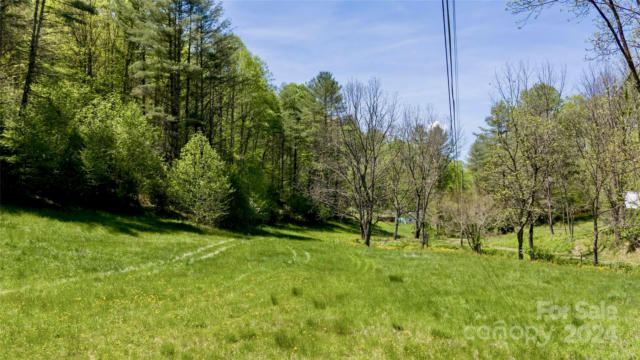 94 BURLESON RD, BAKERSVILLE, NC 28705, photo 3 of 22