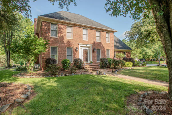 6325 DOVEFIELD RD, CHARLOTTE, NC 28277 - Image 1