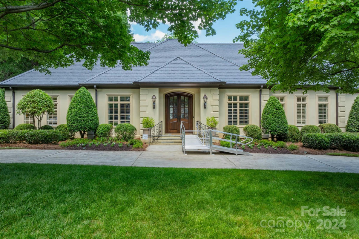 4021 DOVES ROOST CT, CHARLOTTE, NC 28211, photo 1 of 44