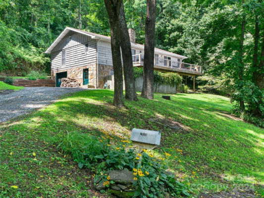 1025 APPLE LN, SPRUCE PINE, NC 28777 - Image 1