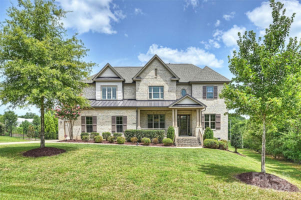 200 SQUASH HARVEST CT, MATTHEWS, NC 28104 - Image 1