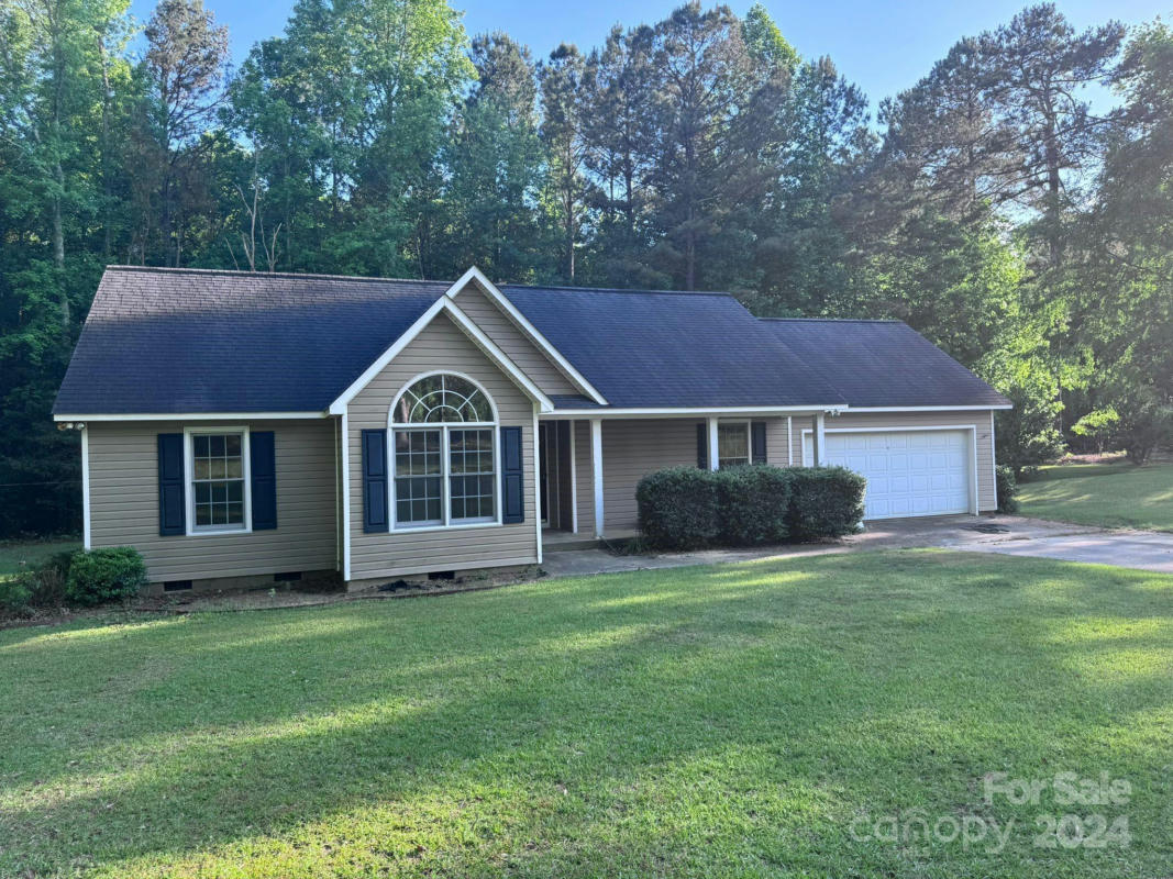 550 GRAVES LN, PAGELAND, SC 29728, photo 1 of 12