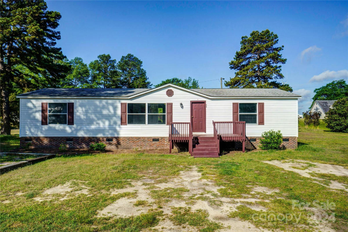 26 BENNY MOREE RD, PAGELAND, SC 29728, photo 1 of 31
