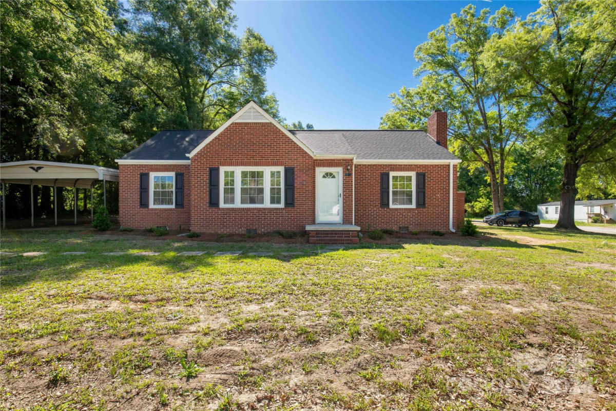 2015 GREAT FALLS HWY, LANCASTER, SC 29720, photo 1 of 30