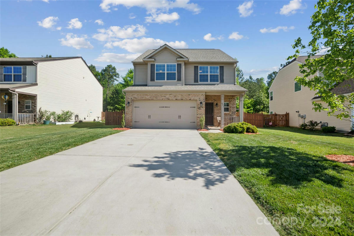 452 AUGUSTUS LN, MOUNT HOLLY, NC 28120, photo 1 of 27