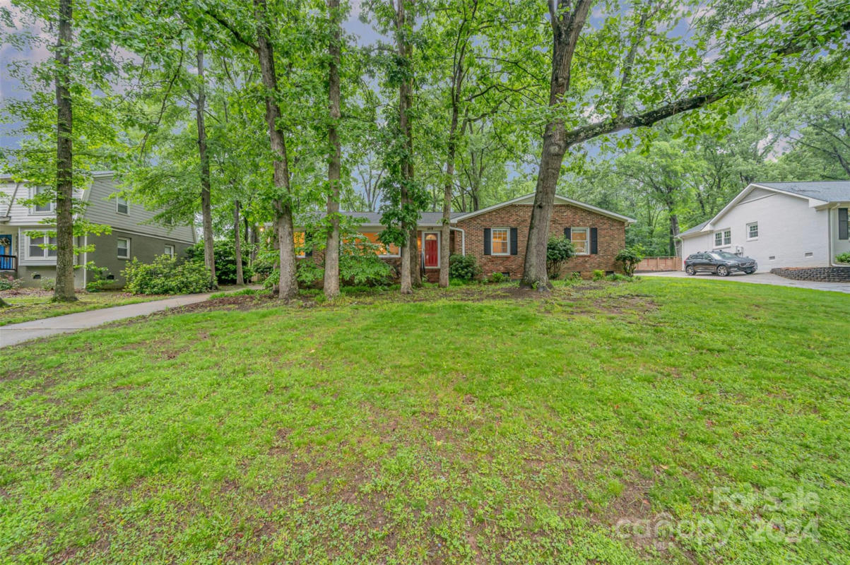 1419 WORCASTER PL, CHARLOTTE, NC 28211, photo 1 of 19