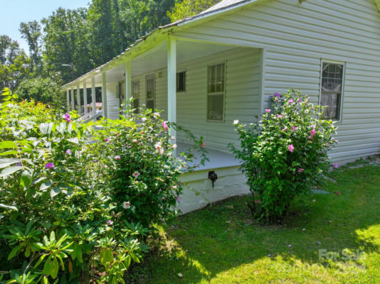 15 AUTHER AUTREY DR, SPRUCE PINE, NC 28777, photo 4 of 40