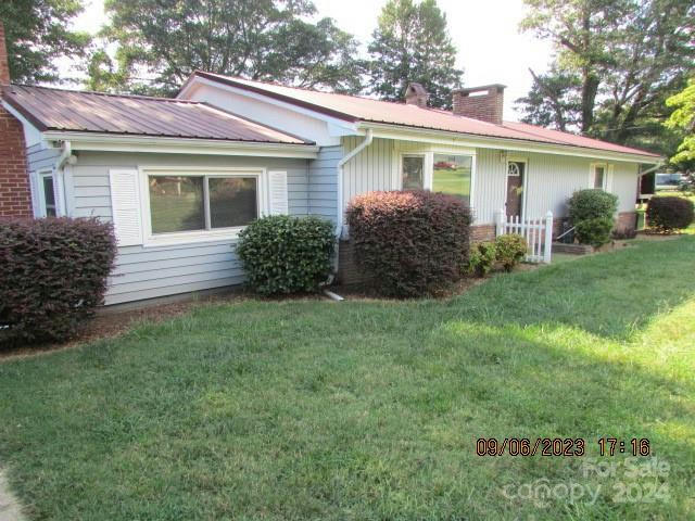 115 SUNRISE CIR, SHELBY, NC 28150, photo 1 of 25