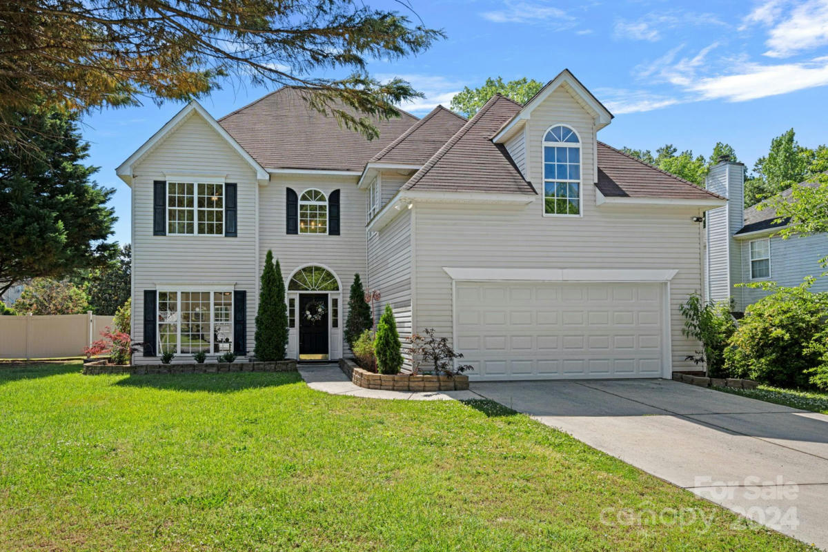 142 NIMS SPRING DR, FORT MILL, SC 29715, photo 1 of 33