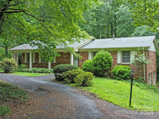 146 SURRY LN, HENDERSONVILLE, NC 28791, photo 3 of 28