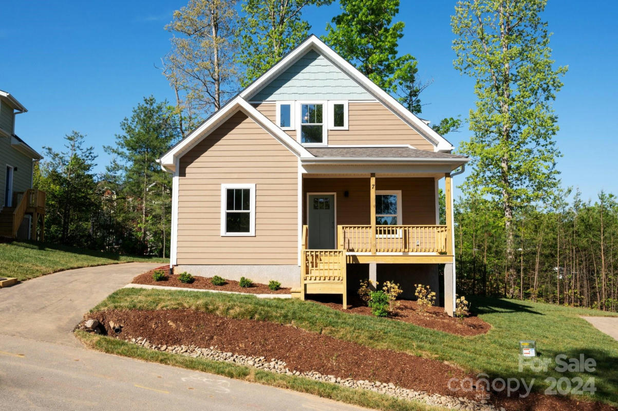7 BERRY CREST LN # 14, ARDEN, NC 28704, photo 1 of 24