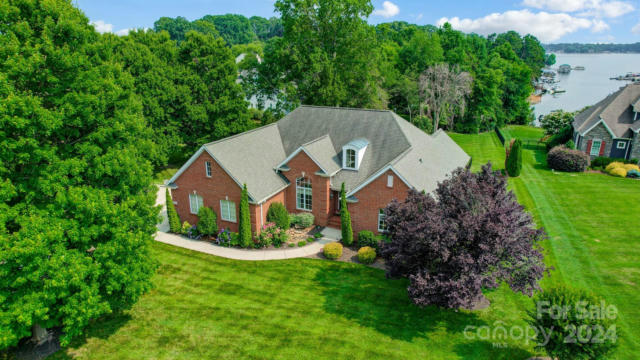 115 KINGS CREST DR, MOORESVILLE, NC 28117 - Image 1