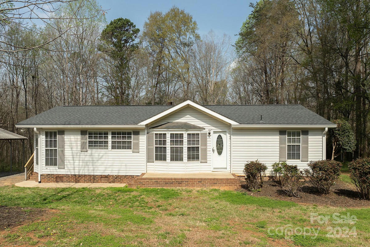 222 SHANE DR, MOUNT HOLLY, NC 28120, photo 1 of 38