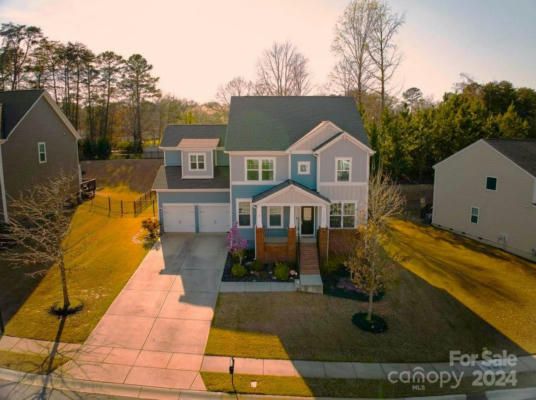 17148 BELMONT STAKES LN, CHARLOTTE, NC 28278, photo 2 of 48