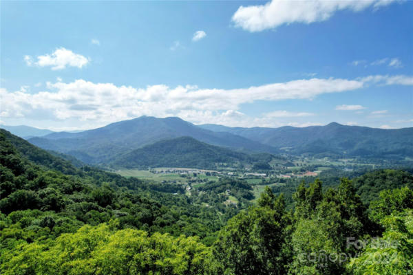 114 TRAILS END LN, WAYNESVILLE, NC 28785 - Image 1