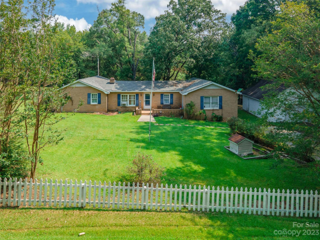 4261 MCCONNELLS HWY, ROCK HILL, SC 29732, photo 1 of 19